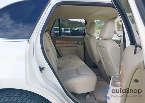 2007 Lincoln Mkx z USA, uszkodzony, nr VIN 2LMDU88C37BJ08253